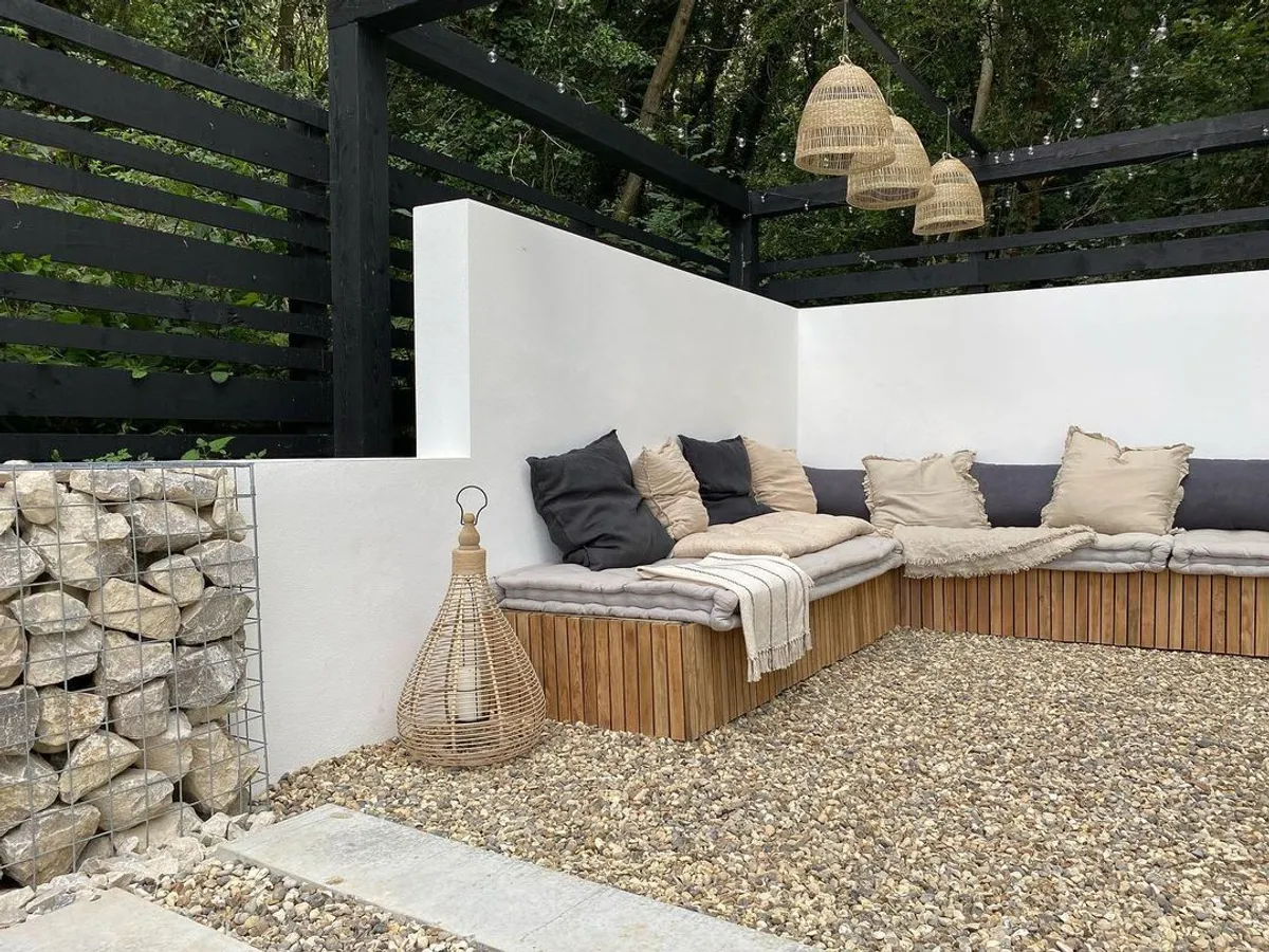 Silicone masonry paint painted wall